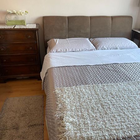 Apartment On Akademika Lazarenka 48A 리비프 외부 사진